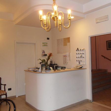 Hotel Ferrara Σαν Μπενεντέτο ντελ Τρόντο Εξωτερικό φωτογραφία