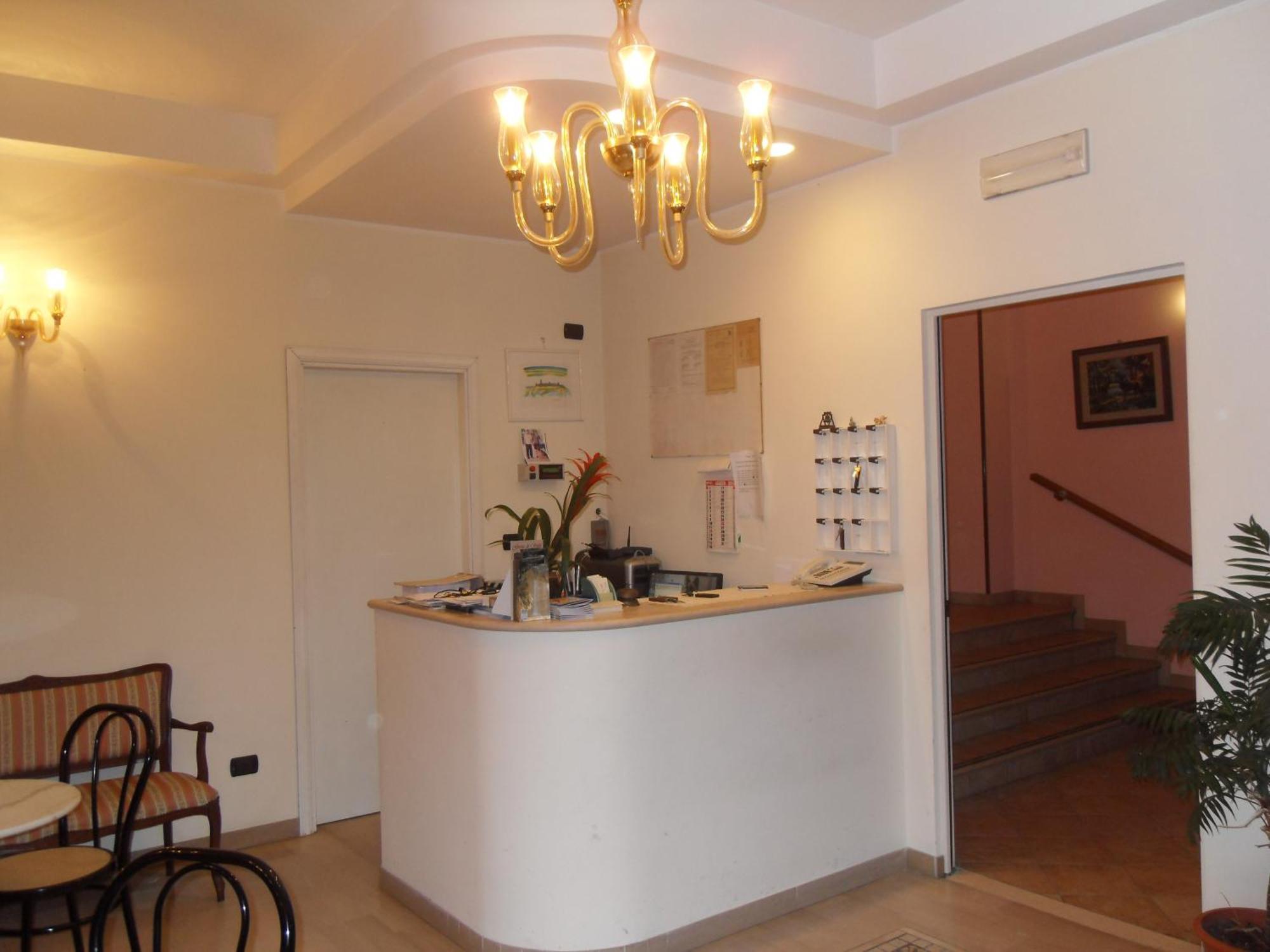 Hotel Ferrara Σαν Μπενεντέτο ντελ Τρόντο Εξωτερικό φωτογραφία